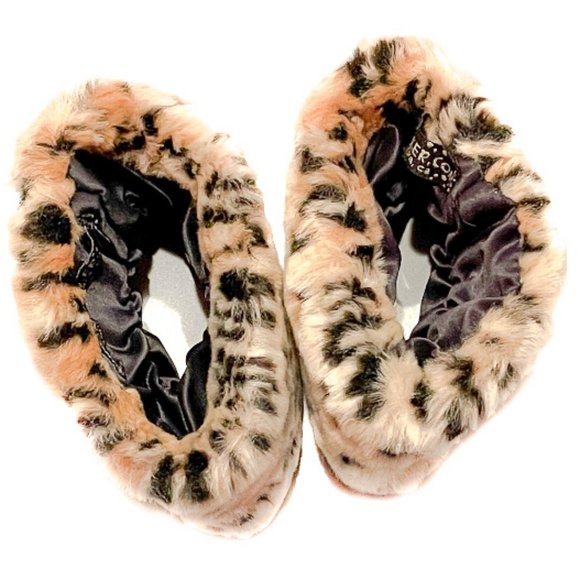 NWOT HANDMADE SOFT FAUX CHEETAH FUR SCARF AND CUFFS - Picture 5 of 5